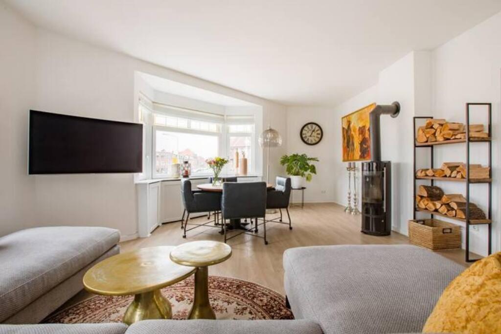 Luxury Apartment Within 30 Meters Of The Harbour Scheveningen Haag Eksteriør bilde